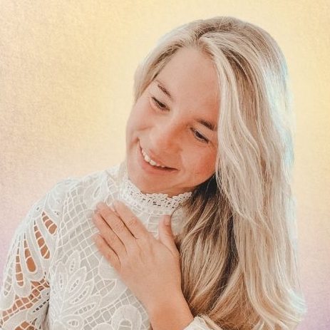 Claudia Ruppel Resilienz Coach für Frauen - freut sich über das Erstgespräch